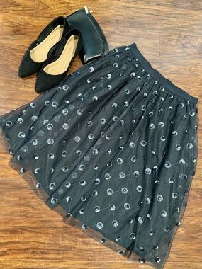 Ann Taylor Dark Gray Tulle and Sequin Skirt Size XS - NEW